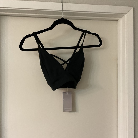stacci athletics Other - Stacci Atheltics Black Strappy Sports Bra